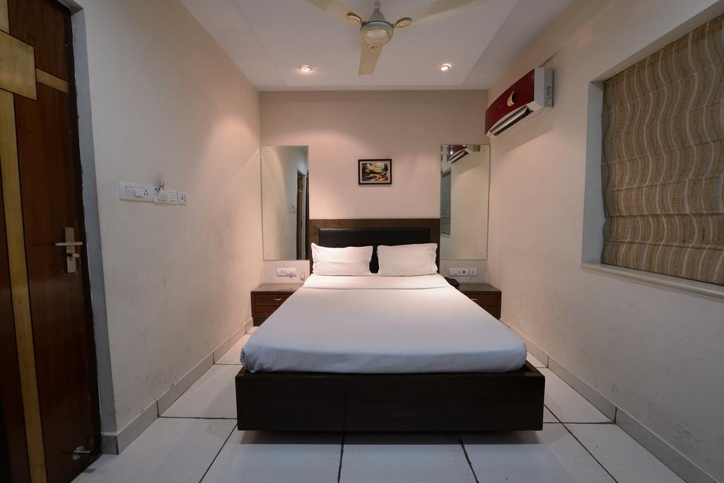 Golden Apple Boutique Hotel Kalkutta Exterior foto